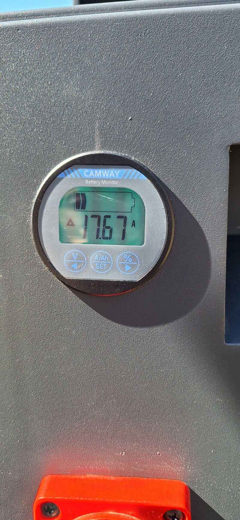 Load image into Gallery viewer, 2.2KW Boat Dock Offgrid Solar Kit - Portable with Plug and Play Connections