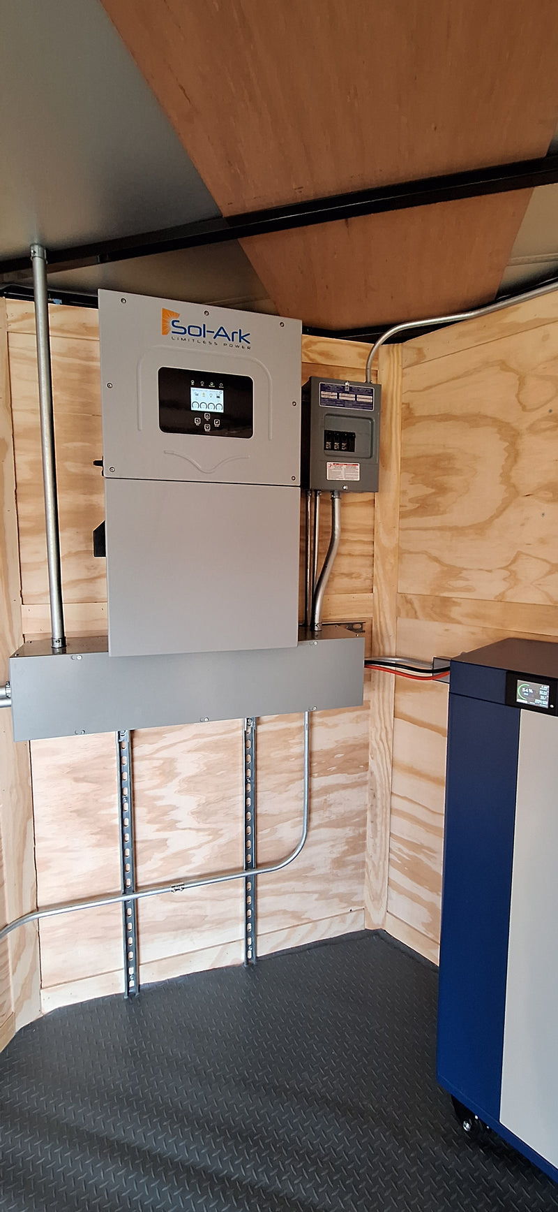 Load image into Gallery viewer, 16' Enclosed SOLAR POWERED Offgrid Self-Sufficient Trailer - SOL-ARK 15K Version with 32K Lithium Battery